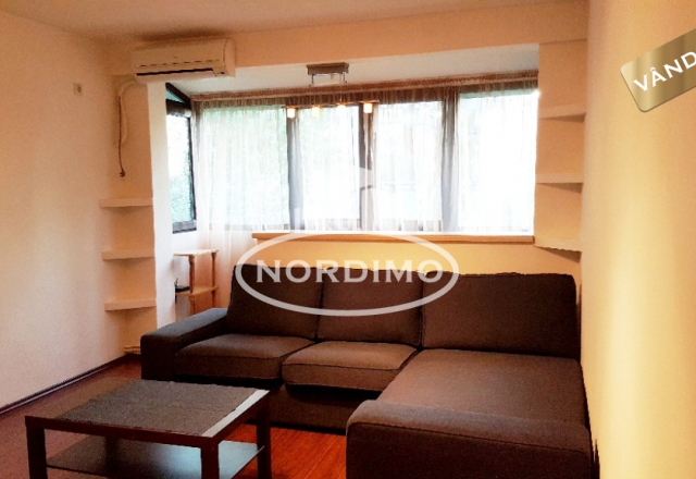 Vanzare apartament cu 2 camere, mobilat